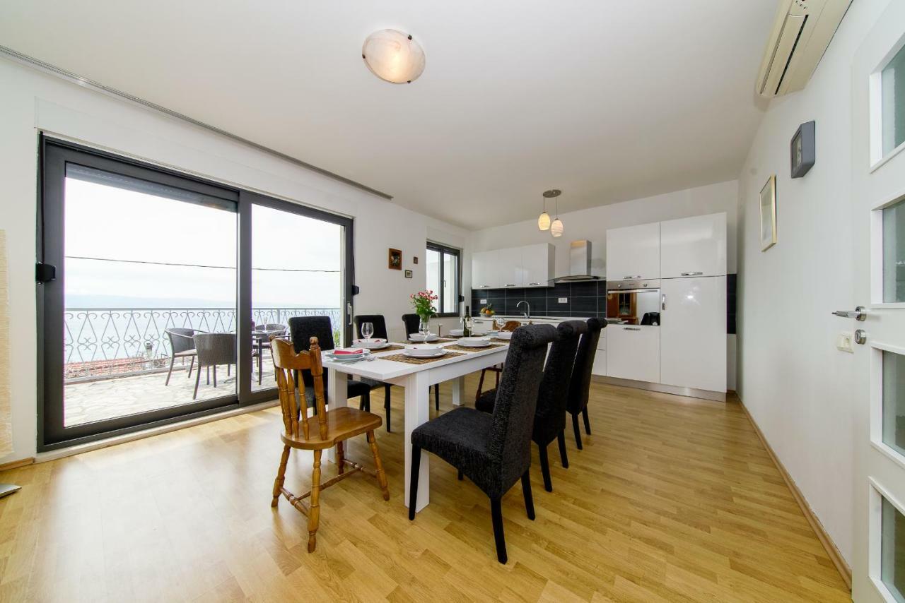 Apartments L&L ドゥギ・ラット エクステリア 写真